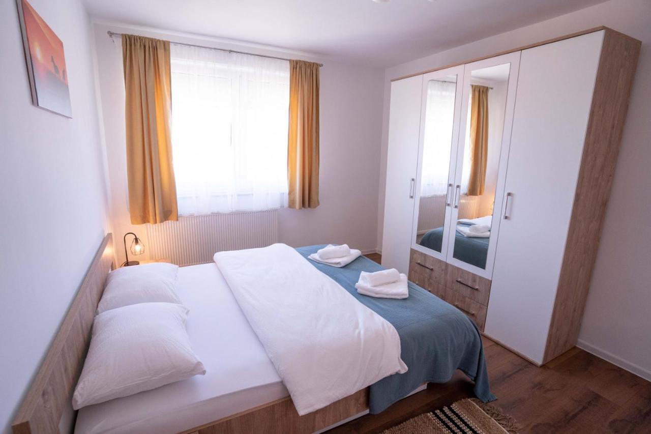 Apartman Niko Livno Exteriör bild