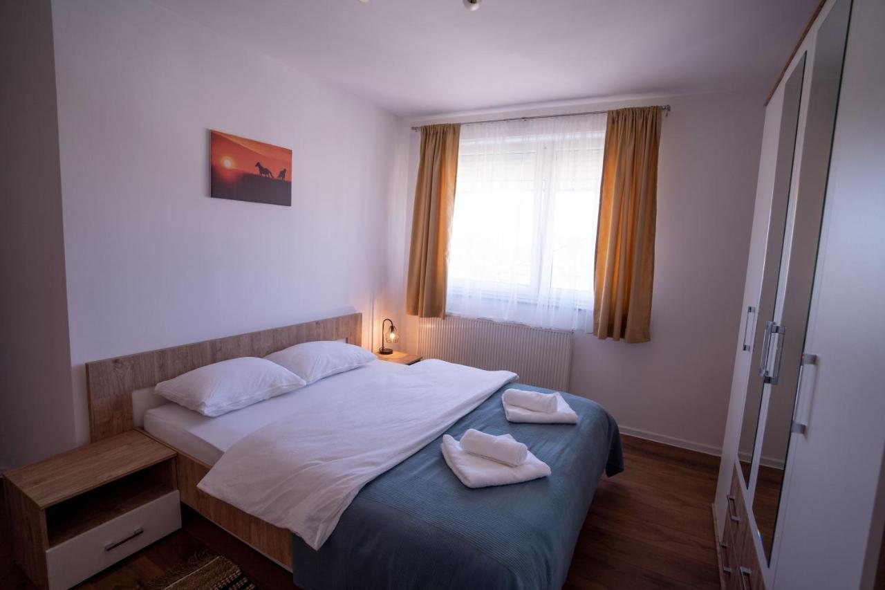 Apartman Niko Livno Exteriör bild